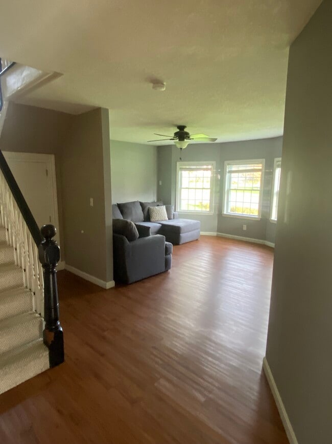 1076 Clinton Ave, Benton, ME 04901 - photo 7