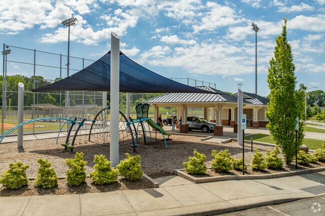 There are so many great parks and other options for Reid Park outdoor enthusiasts.