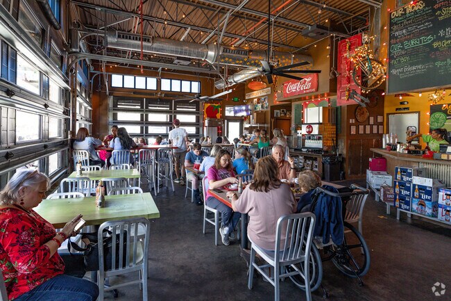 Taco Mama in Midtown Mobile is just a hop skip and a jump from the Summerville neighborhood.