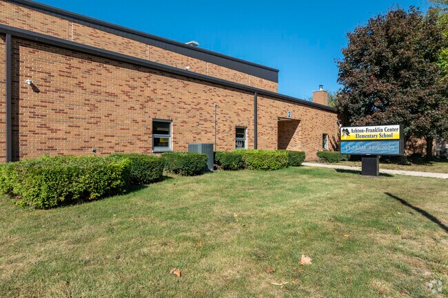 Ashton-Franklin Center Elementary School is located conveniently for residents of Ashton.