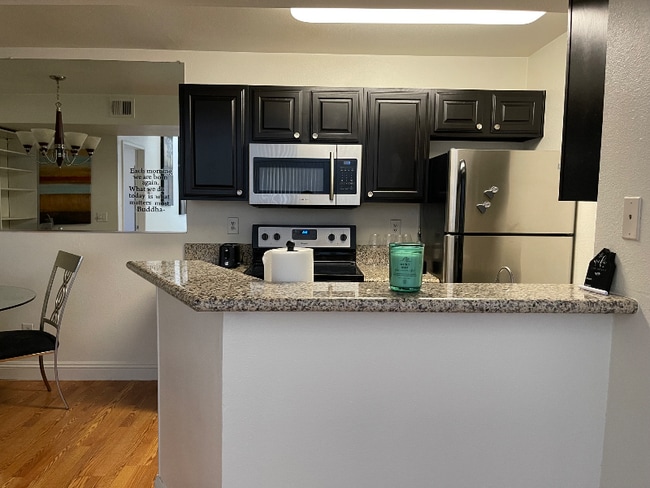 5150 S Jones Blvd unit 205, Las Vegas, NV 89118 - photo 6