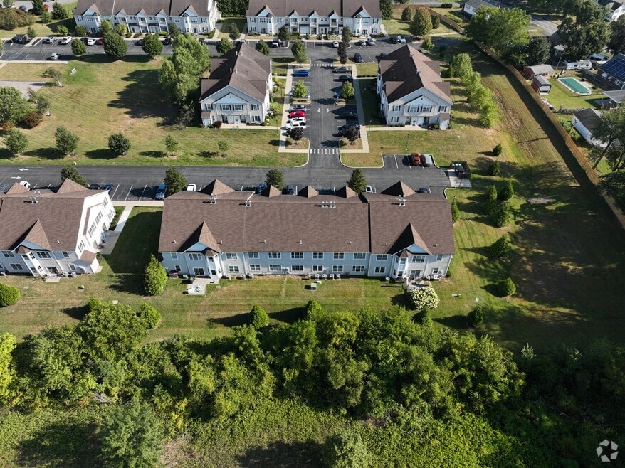 510 Commons Ln, Saugerties, NY 12477 - photo 2