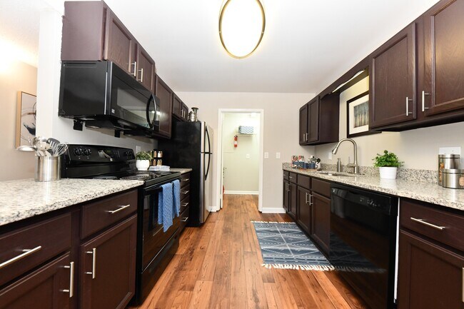 Branchwater, Birmingham, AL 35243 - photo 4