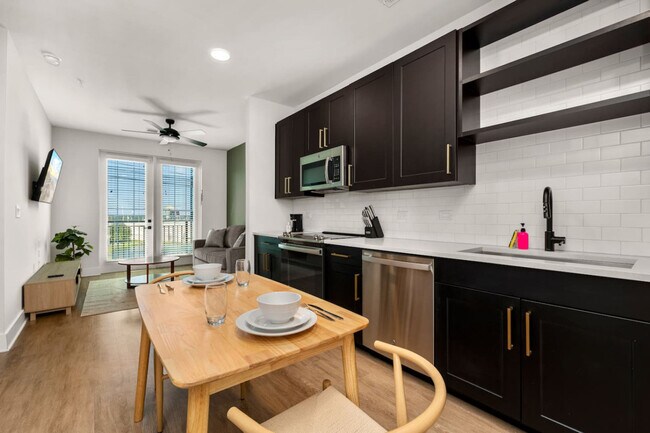 3820 N Clark Ave unit ID1313892P, Tampa, FL 33607 - photo 2