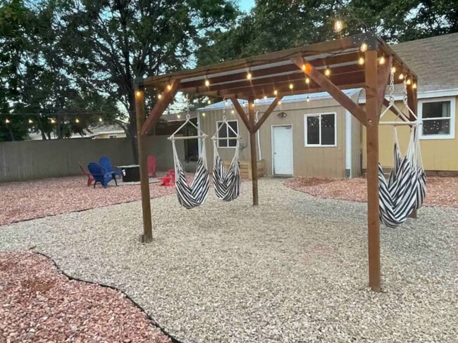 170 E 100 N unit ID1249854P, Kanab, UT 84741 - photo 4