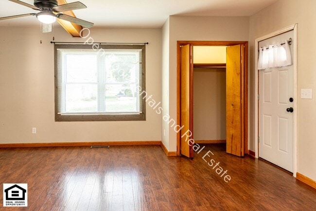 604 E 9th St unit B, Auburn, IN 46706 - photo 4