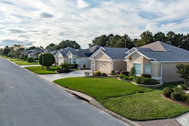 Rows of contemporary homes line the streets of the Village of Hemingway.