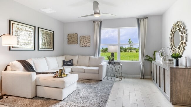 10315 Blooming Blossom Ct, Tice, FL 33905 - photo 3