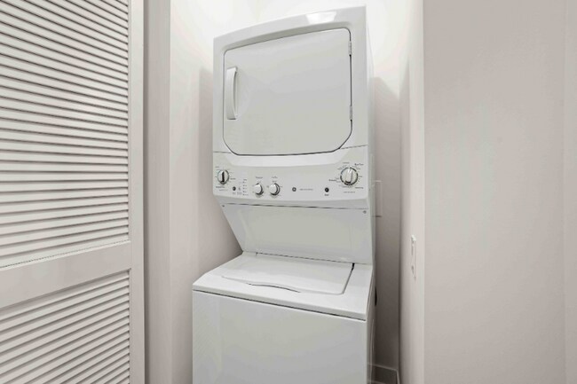 1020 S State St unit 910, Chicago, IL 60605 - photo 4