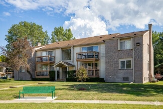 20205 Telegraph Rd, Romulus, MI 48174