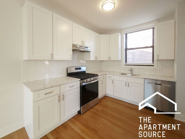 3923 N Keeler Ave unit 1, Chicago, IL 60641 - photo 2