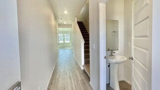825 E K St, Deer Park, WA 99006