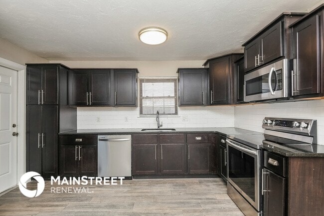 5713 NW 33rd St, Oklahoma City, OK 73122 - photo 4