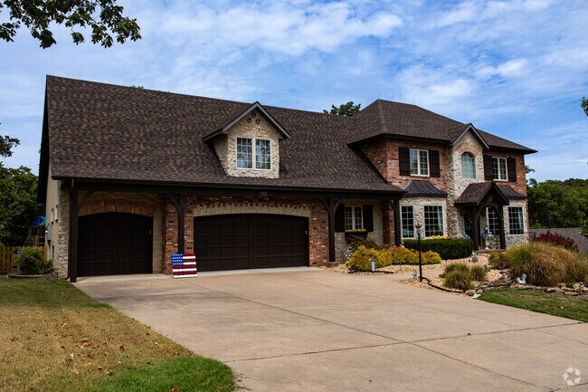 Downtown Branson has typical suburban styles, with some homes on a half-acre.