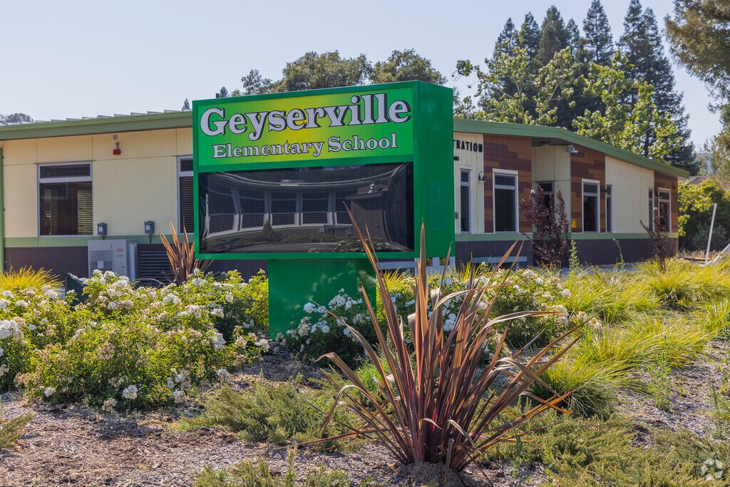 Geyserville Elementary School is a public elementary school.