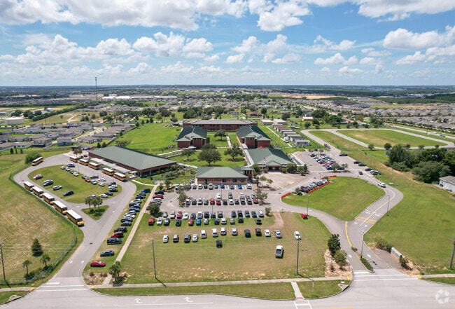 Horizons Elementary School has a large campus on Forest Lake Drive.