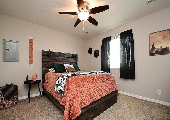 345 Spruce St unit B, Springfield, NE 68059 - photo 7