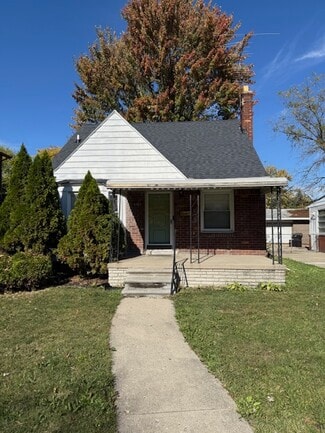 16483 Manning St, Detroit, MI 48205