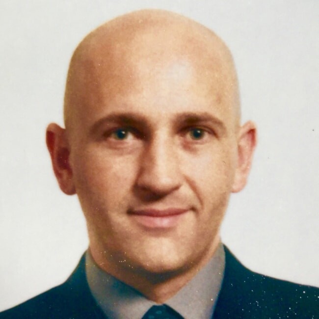 Agent Photo