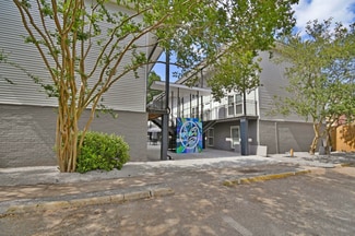 330 Ingleside Dr, Baton Rouge, LA 70806