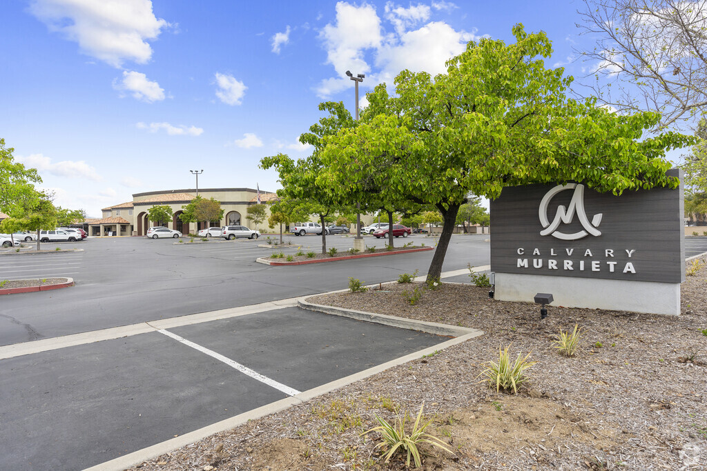 Calvary Murrieta Christian School
is a premier learning institution in California Oaks.