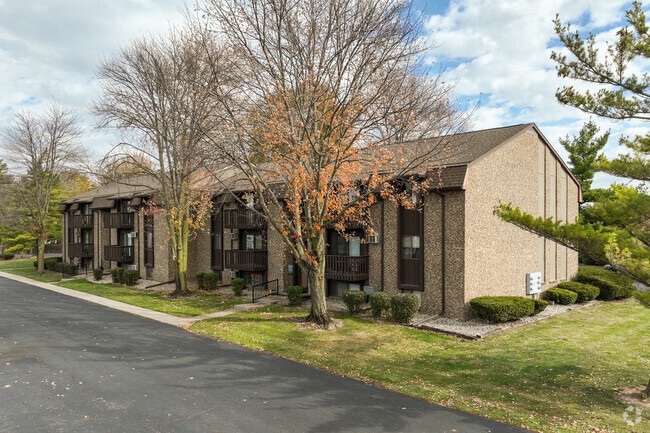 The Meadows, Maumee, OH 43537 - photo 5