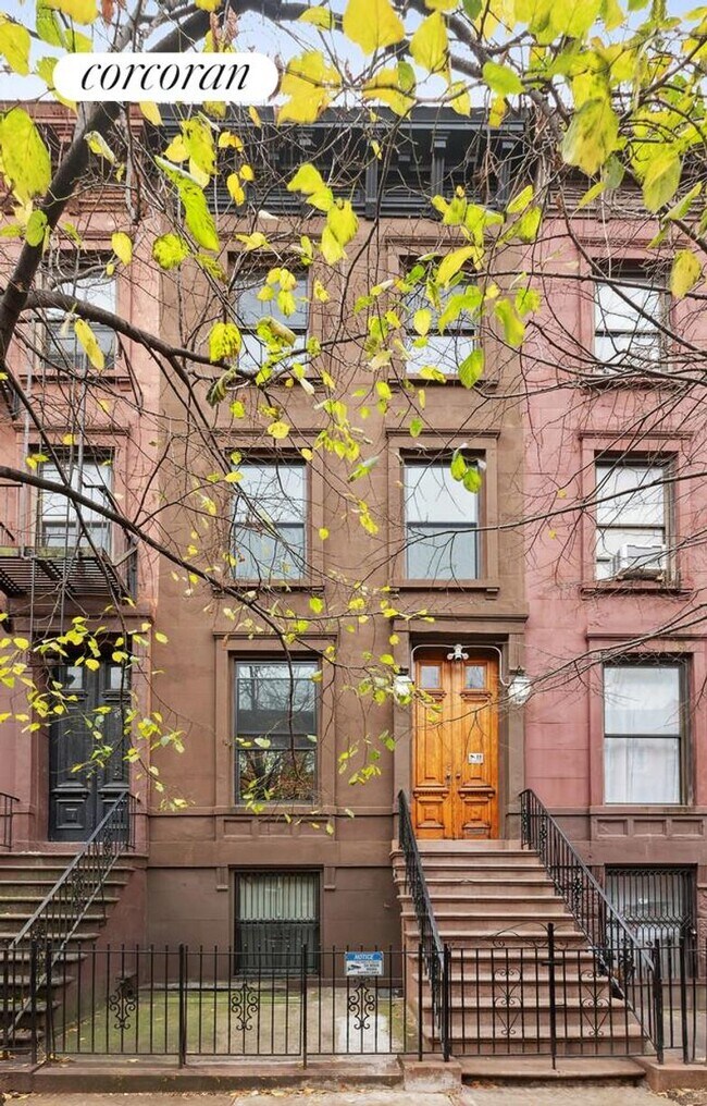 446 E 118th St, New York, NY 10035 - photo 6