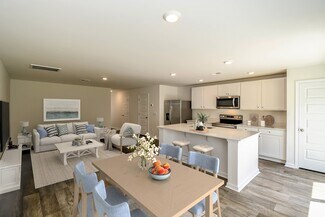 68 Striker Rd, Port Wentworth, GA 31407