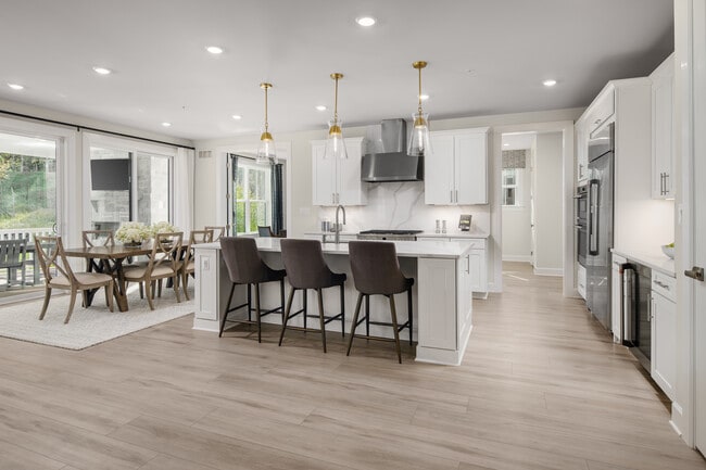 300 Pinewood Dr unit 36143838, Mars, PA 16046 - photo 6