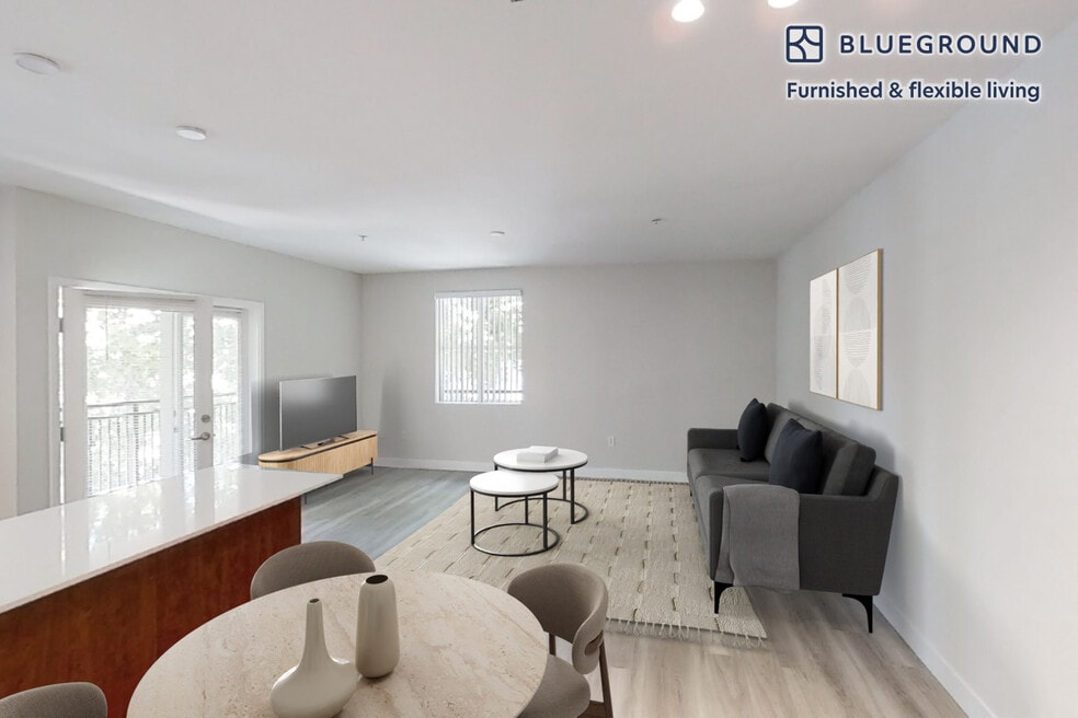 24 Union Square unit FL1-ID7676A, Union City, CA 94587 - photo 1