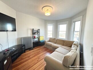 151 E Cottage St Unit 3, Boston, MA 02125