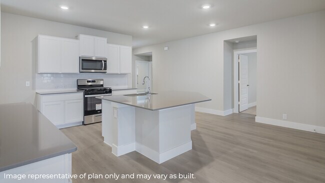 20915 Stonework Spur, San Antonio, TX 78266 - photo 6