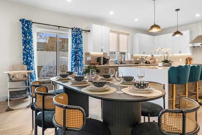 21 Bolton St, Waltham, MA 02453 - photo 6