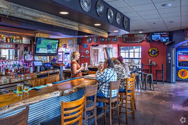 Stop by Crossroads Pub & Grill for a pizza and beer in Pine Junction Area.