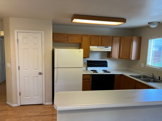 399 Sunnyside Cir unit A, Grand Junction, CO 81504 - photo 3