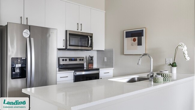 3158 SW 12th Ave unit A406, Portland, OR 97239 - photo 3