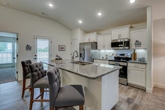 1445 Pickens, Pea Ridge, AR 72751