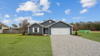 98 Byway Cir, Kilmarnock, VA 22482