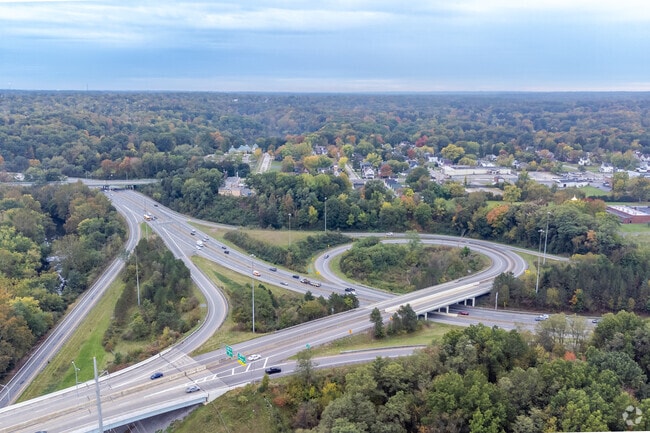 The Steelton neighborhood is conveniently located near the intersections of 680, 711, and 193.