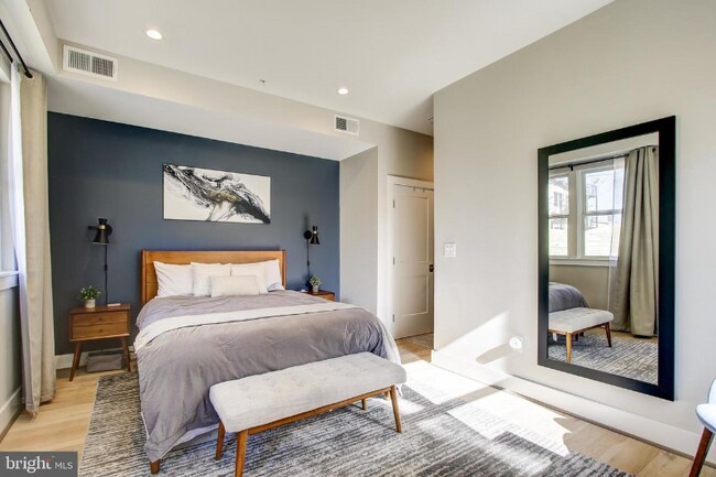 1636 Trinidad Ave NE unit 2, Washington, DC 20002 - photo 6
