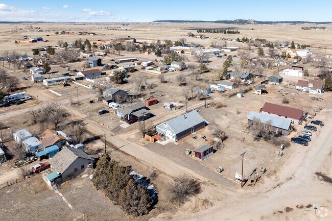 All the local shops are conveniently located in downtown Peyton.