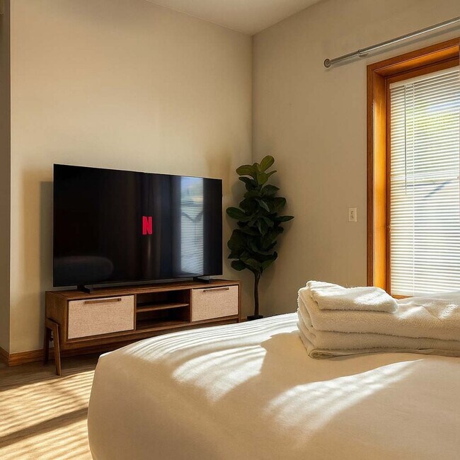 2032 W Pierce Ave unit ID1322529P, Chicago, IL 60622 - photo 6