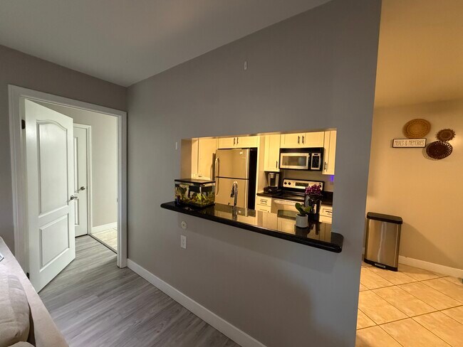 1345 Cabrillo Park Dr unit K09, Santa Ana, CA 92701 - photo 5
