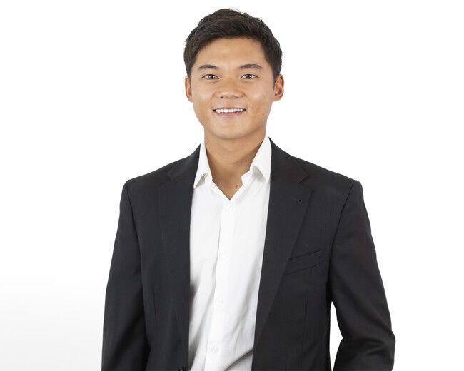 Agent Photo