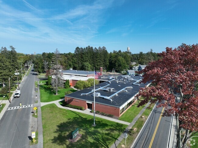 St Thomas the Apostle is a Catholic Private School in Delmar.