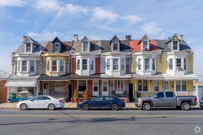 Rowhomes are commonly seen in Hillside, Reading with beautiful vibes.