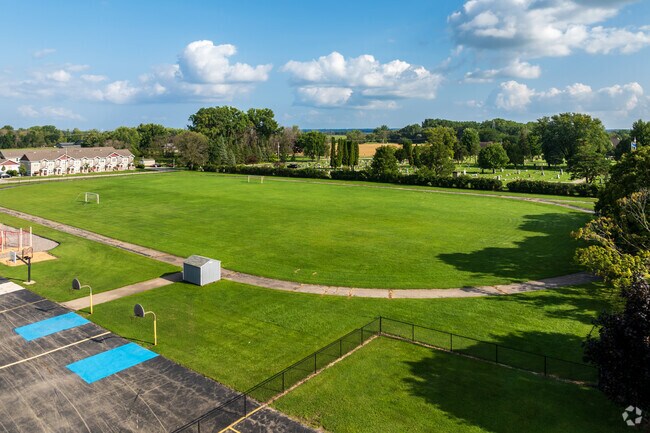 Winneconne Elementary School 4