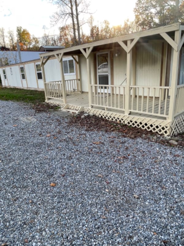 337 Franklin Valley Rd, Oak Hill, OH 45656