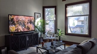 1908 E Webster Place Unit 2, Milwaukee, WI 53211