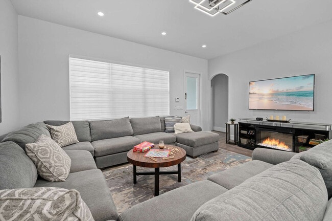 7412 Soiree Way unit ID1282659P, Reunion, FL 34747 - photo 2